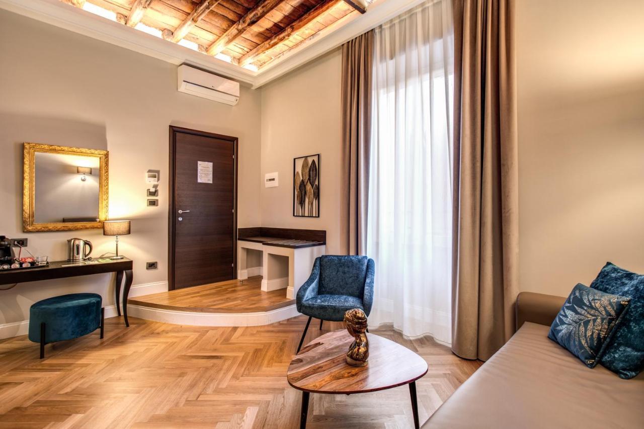 Отель Relais De La Poste Рим Экстерьер фото